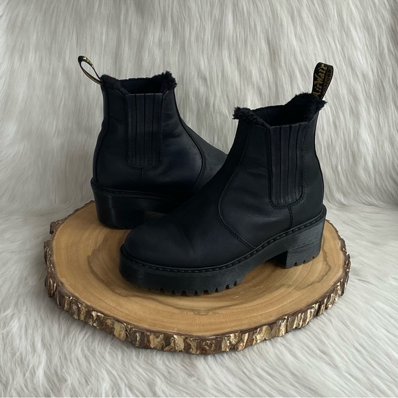 Dr. Martens Rometty faux fur lined black leather Chelsea boots - Picture 6 of 13
